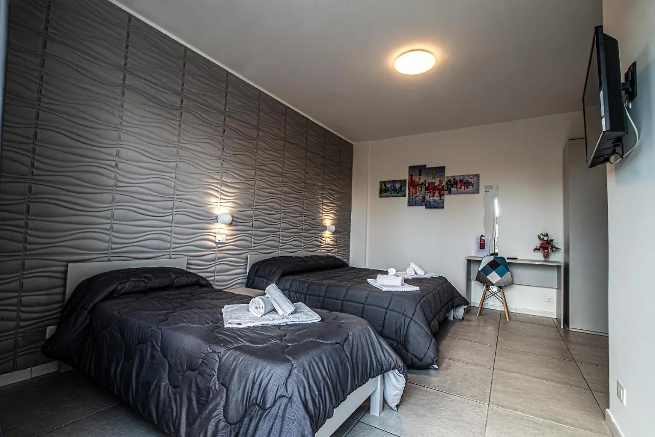 ** Gæstehus Piano Monaco Hotel Carini Italien