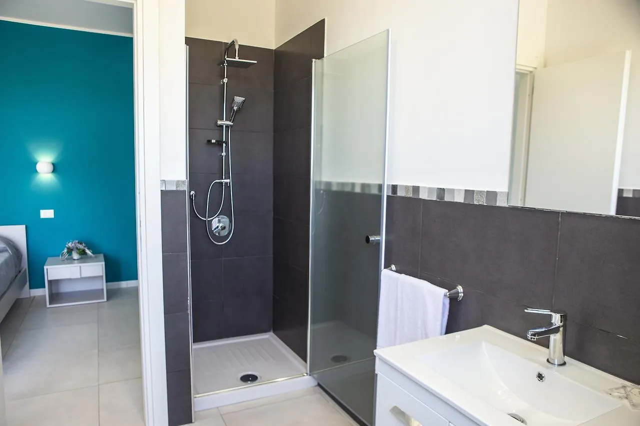 Piano Monaco Hotel Carini 2*,  Italien